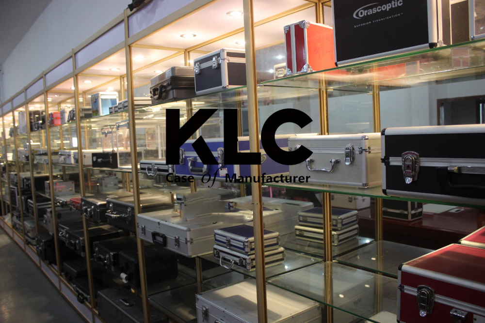 Hard Shell Aluminum Storage Case Fashion Style For Cosmetic Storage