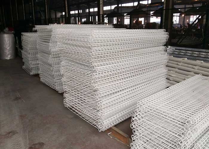 high rigidity rolled Top 75*150 Double Circle Fence