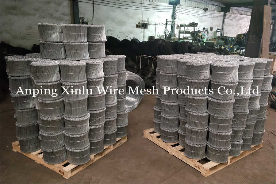 Bundle or Roll Packaging Double Loop Tie Wire Building Binding18 Gauge Black Annealed 0.7mm Rebar Tie Wire Loops