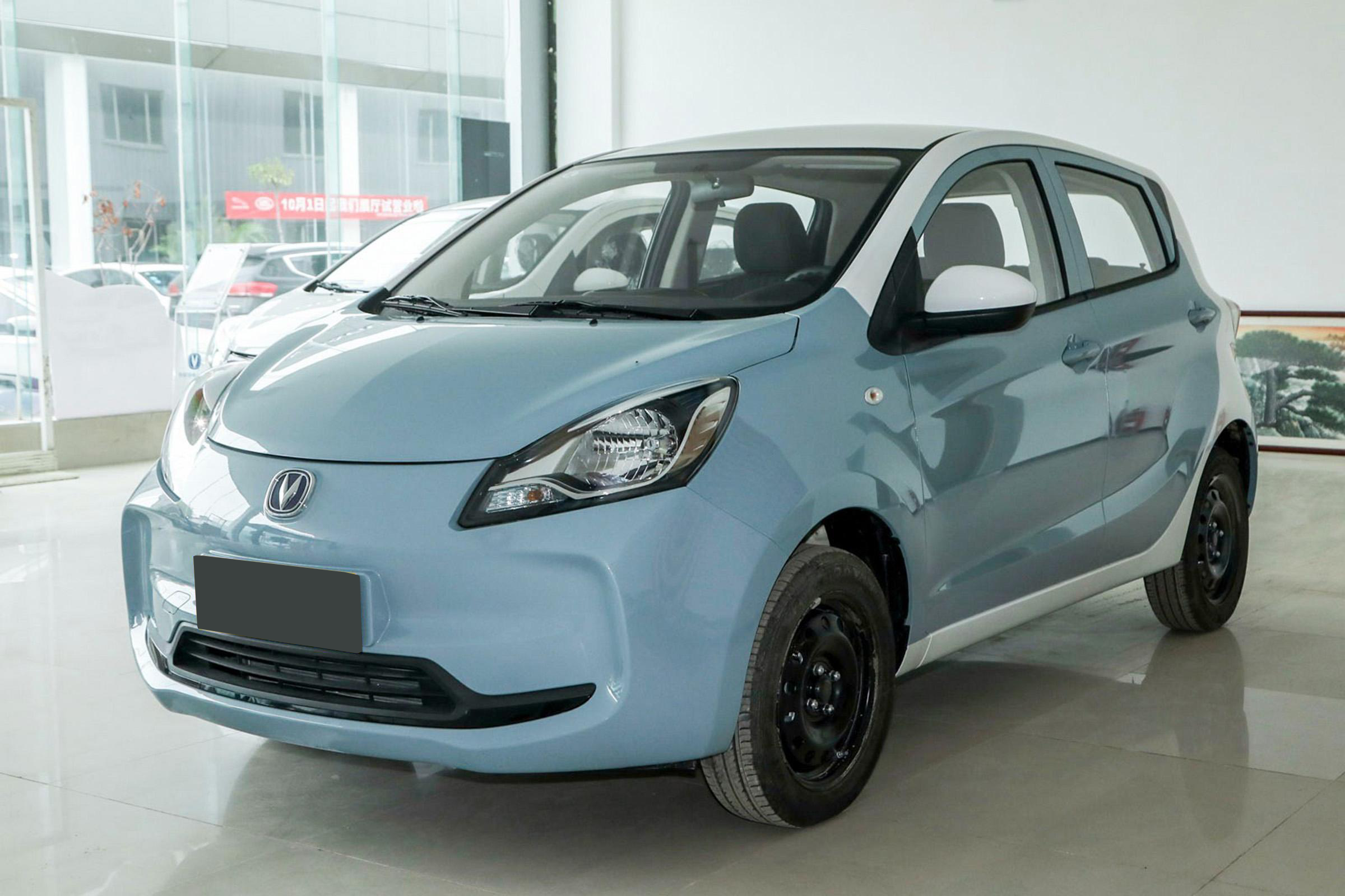 Changan Benben E-Star National Edition 310km NEDC Pure Electric Range powered by Ternary Lithium Battery