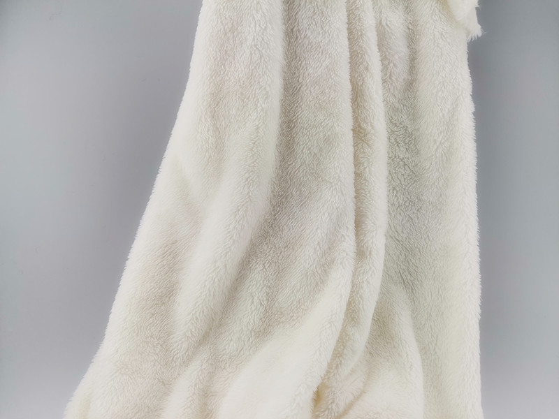 Cozy 100% Polyester Sherpa Fur Fabric for Jacket Lining or Baby Garments Free Samples