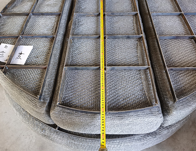 PP SS304 2205 Knitmesh Demister Pad 4718-100mm 144Kg/M3