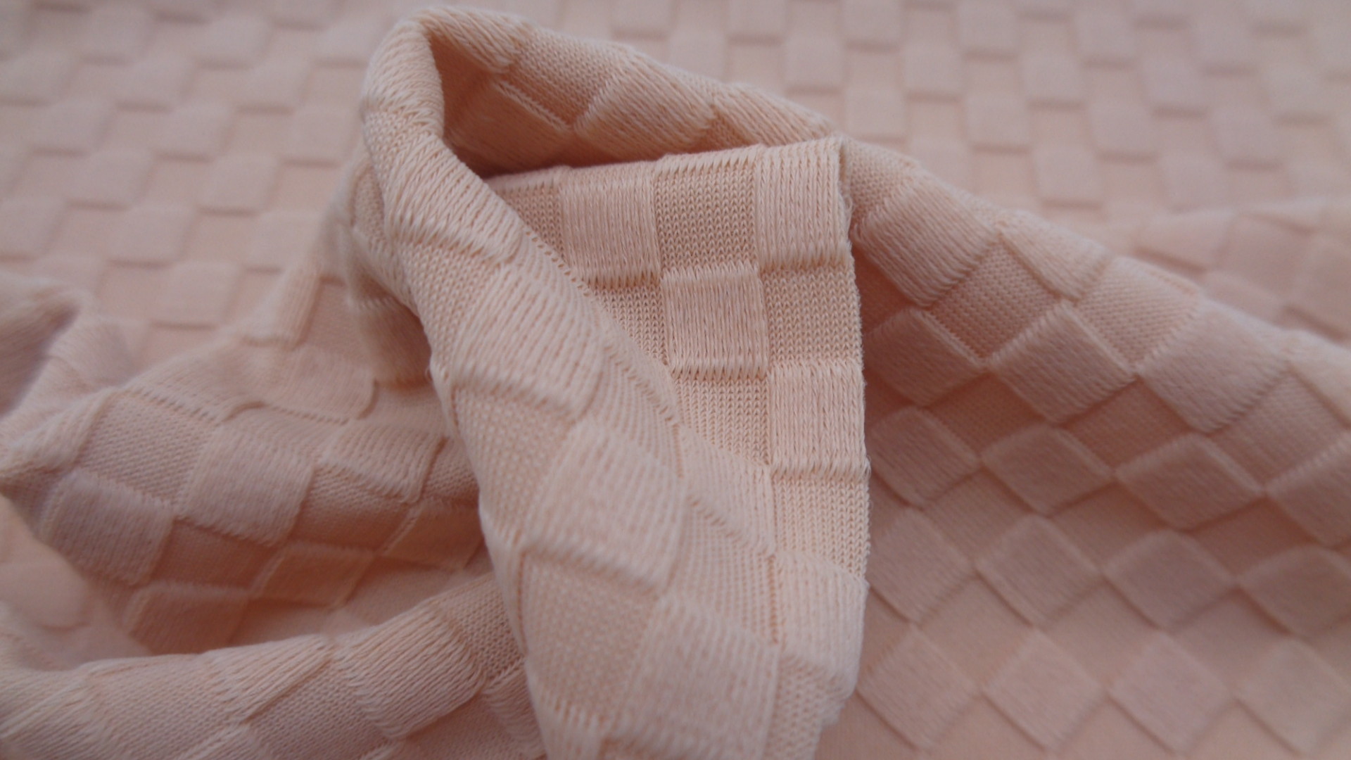 83% Nylon 17% Spandex Sports Clothing Fabric 160 Gsm Elastic