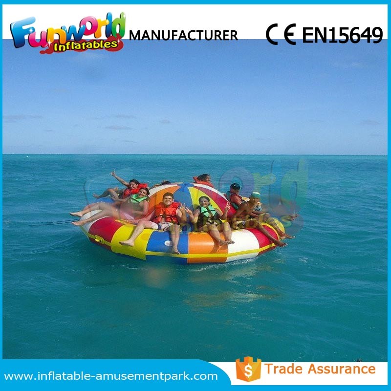 0.9mm PVC Inflatable Water Parks Inflatable Disco Boat Saturn 1 Years Warranty