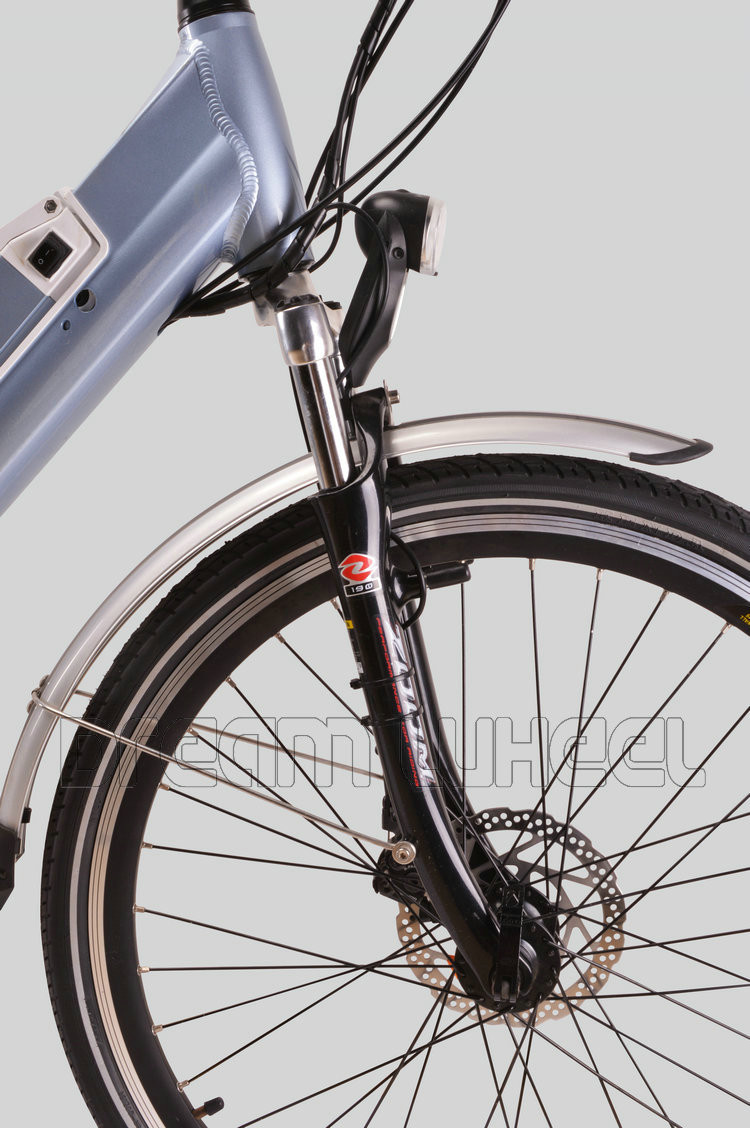 25km/H Ladies Electric Town Bike 36V 250W BAFANG Rear Motor