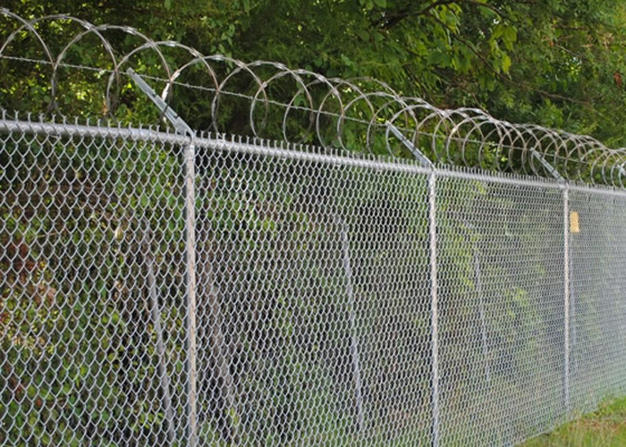 Pvc Coated Chain Link Fence With Barbed Wire On top Size Customized