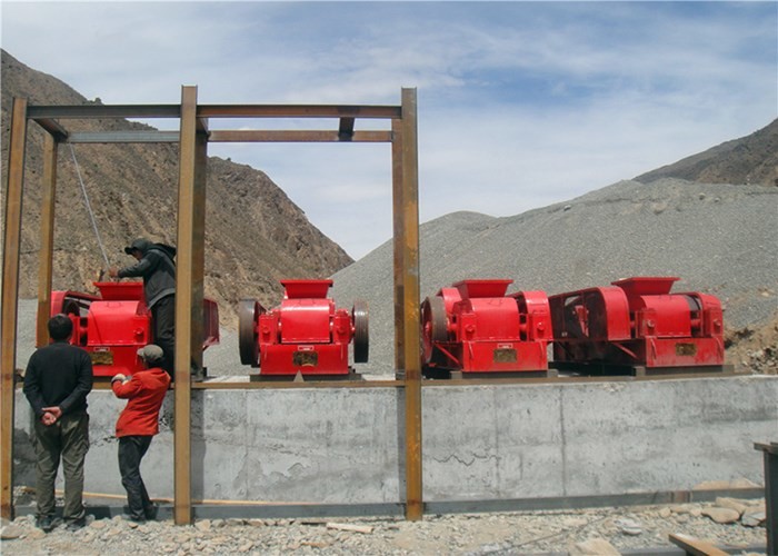 Rock Pebble Mining Ore 10 Ton/H Double Roller Crusher Machine
