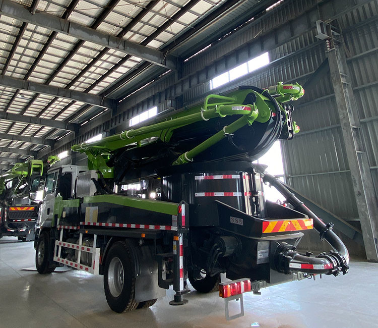 28m-65m High Concrete Pump Truck For Precise Concrete Pouring