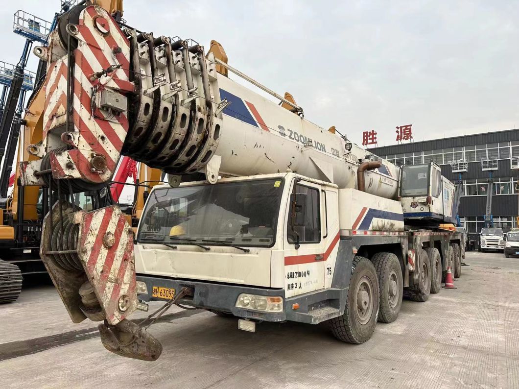 2010 Zml Used 220ton Crane Truck Crane