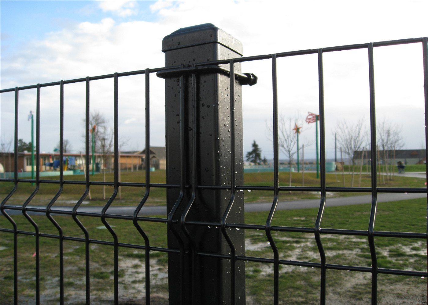 Wire Mesh Fence Panels Coated Blue and Dark Green With Powder Coated 2230mm x 2500mm