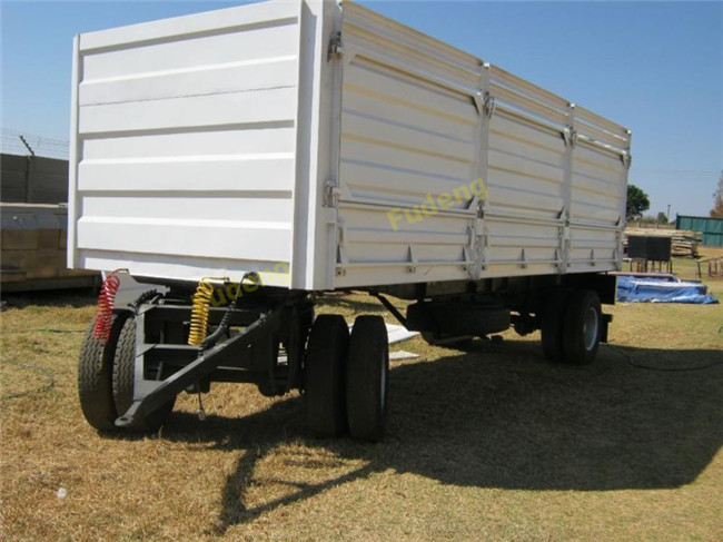 Bulk Cargo Side Wall Trailer FUWA / BPW Brand Axles Carbon Steel Material