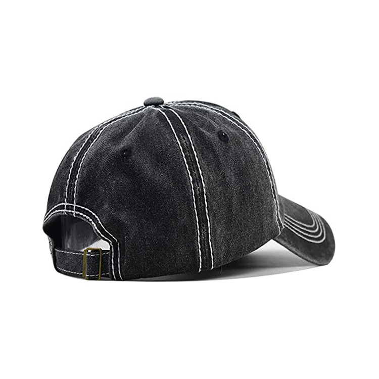 SGS 56cm Embroidered Baseball Caps Six Panels Plastic Buckle