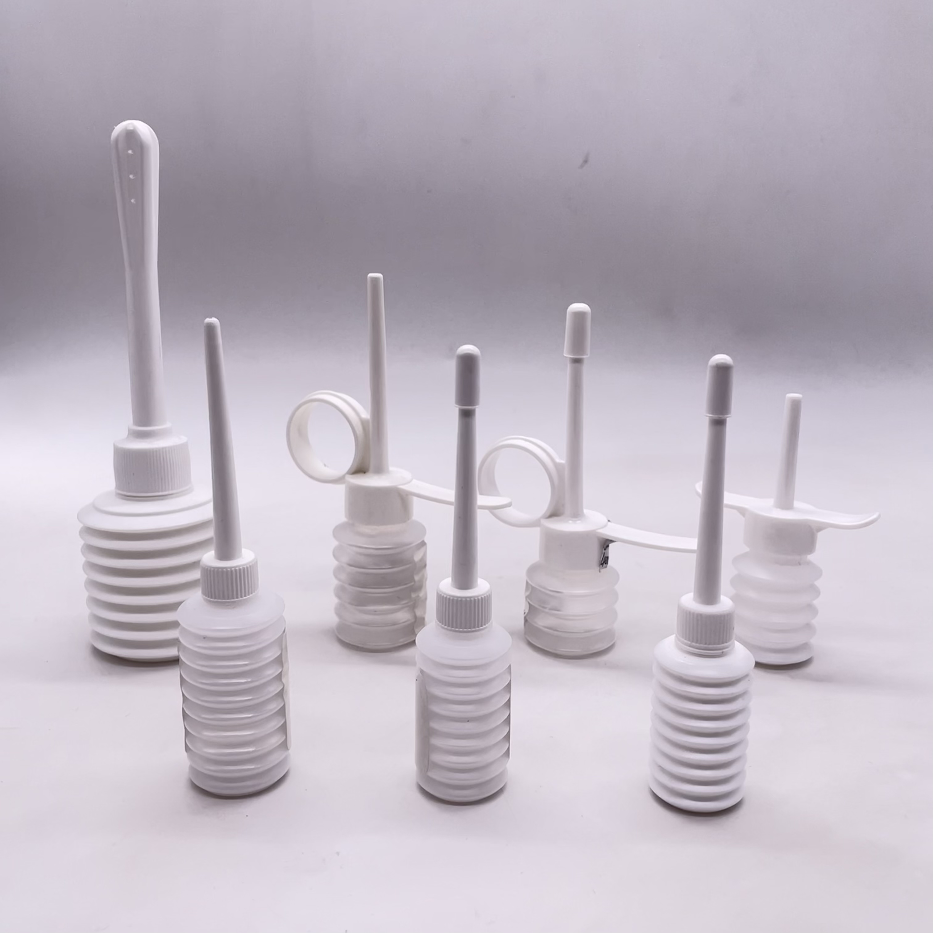 LDPE Base Material 100ml Disposable Enema Douche for Anal and Vaginal Cleaning Supply