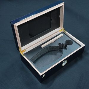 China Customized Wine Packaging Box Stackable Wine Display Box Blue on sale