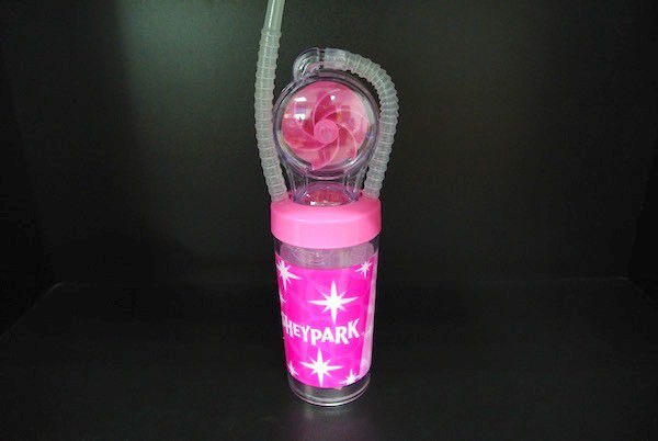 Pink Onion Style Cartoon Character Water Bottle For3 Years And Up Easy Operation