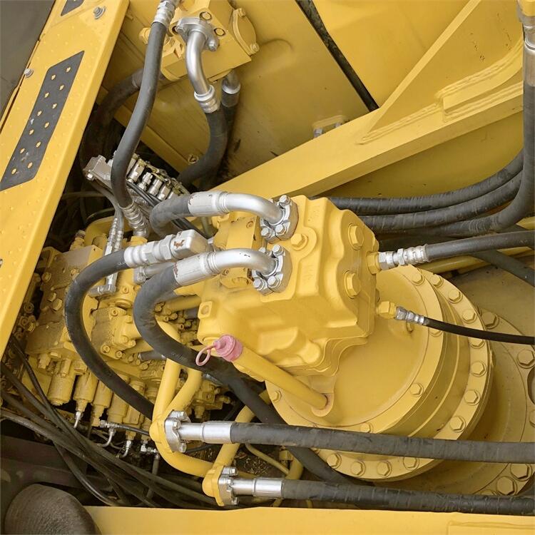 Used Komatsu PC450-8 Excavator with Original Hydraulic Cylinder in Good Condition