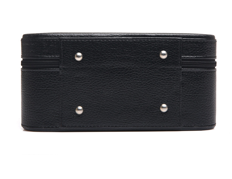 Lightweight L25*D11.5*H18.5CM PU Cosmetic Case With Metal handle