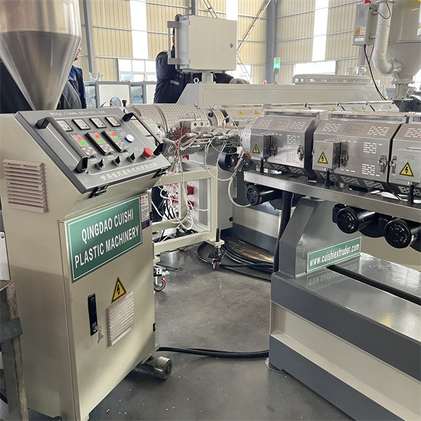 HDPE Plastic Extrusion Machinery Solid Wall Pipe Extrusion Production Line