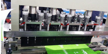 Customized Ultrasonic Welding Horn Titanium Or Steel 15Khz Sonotrode And Generator