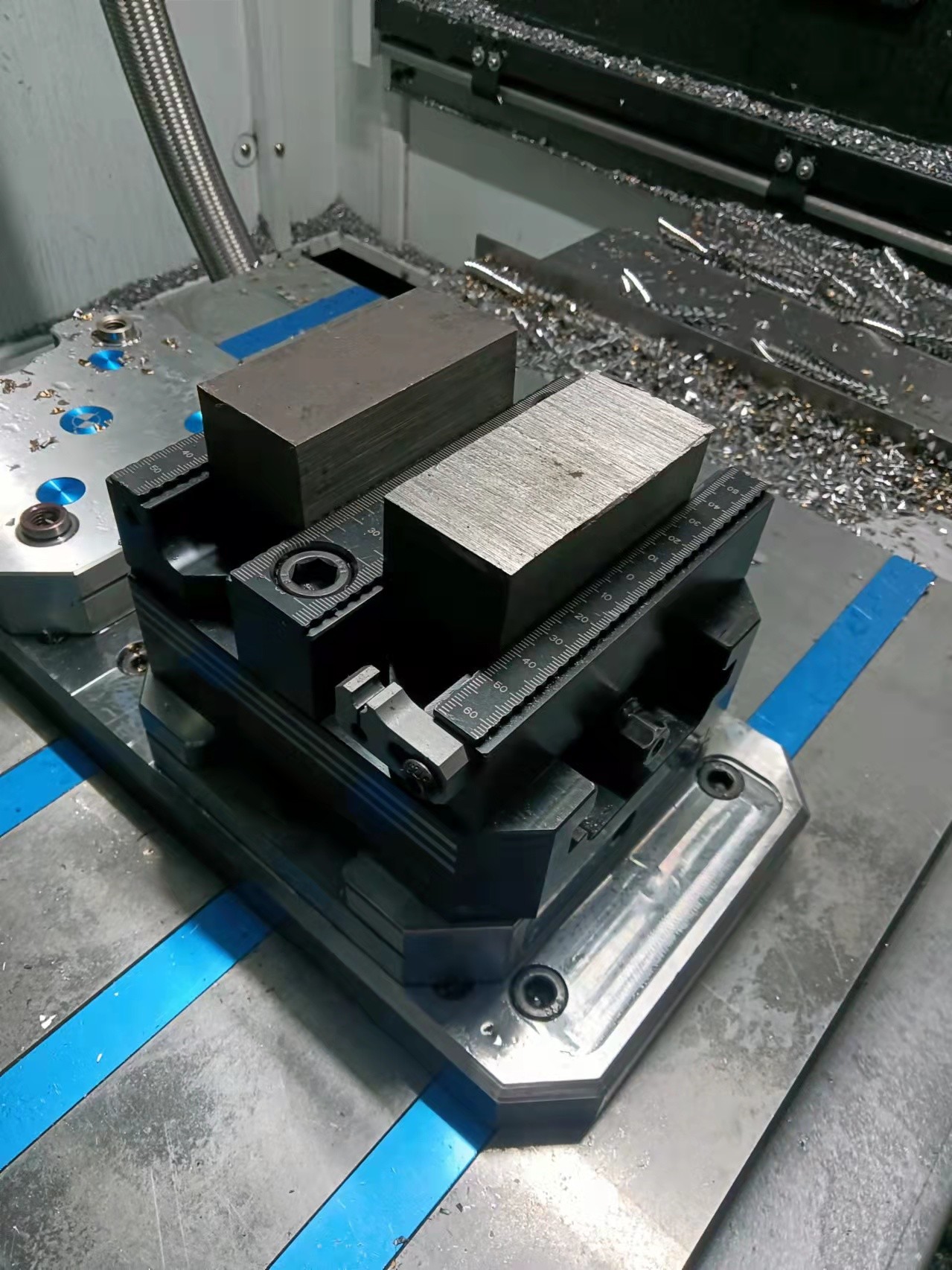 Exchangeable Axis Fixtures 60Nm Flexible Adjustable Milling Vise
