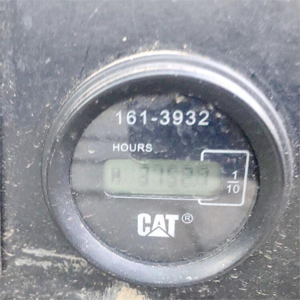 Small Excavator Mini Good Condition Made in Japan Crawler Chain CAT 307E 7000 KG