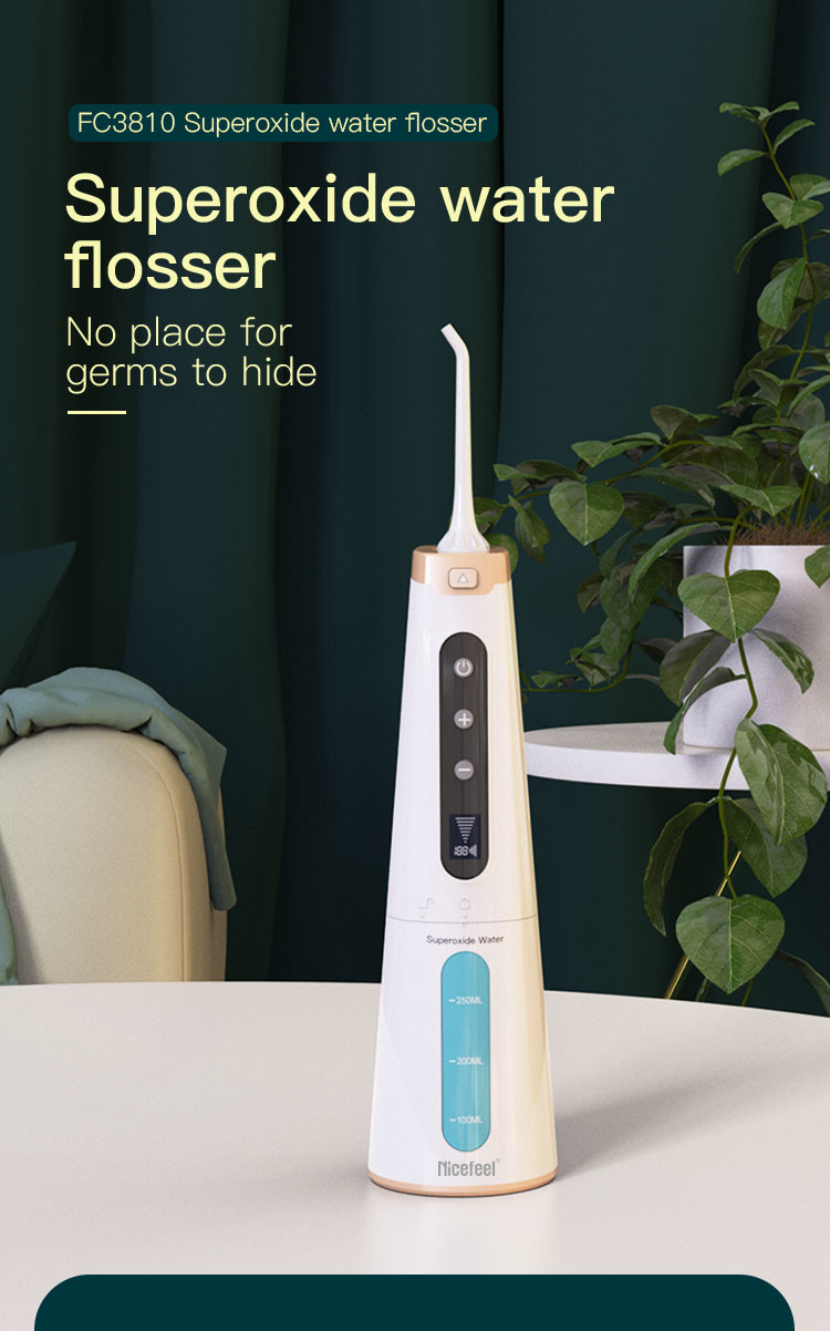 Rechargeable Battery Operated 300ml Therapeutic Oral Irrigator 0.5kg Weight