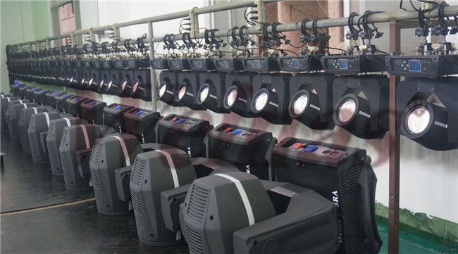 Double Prisms Stage Moving Head Light Touch Display 8000K Color Temperature