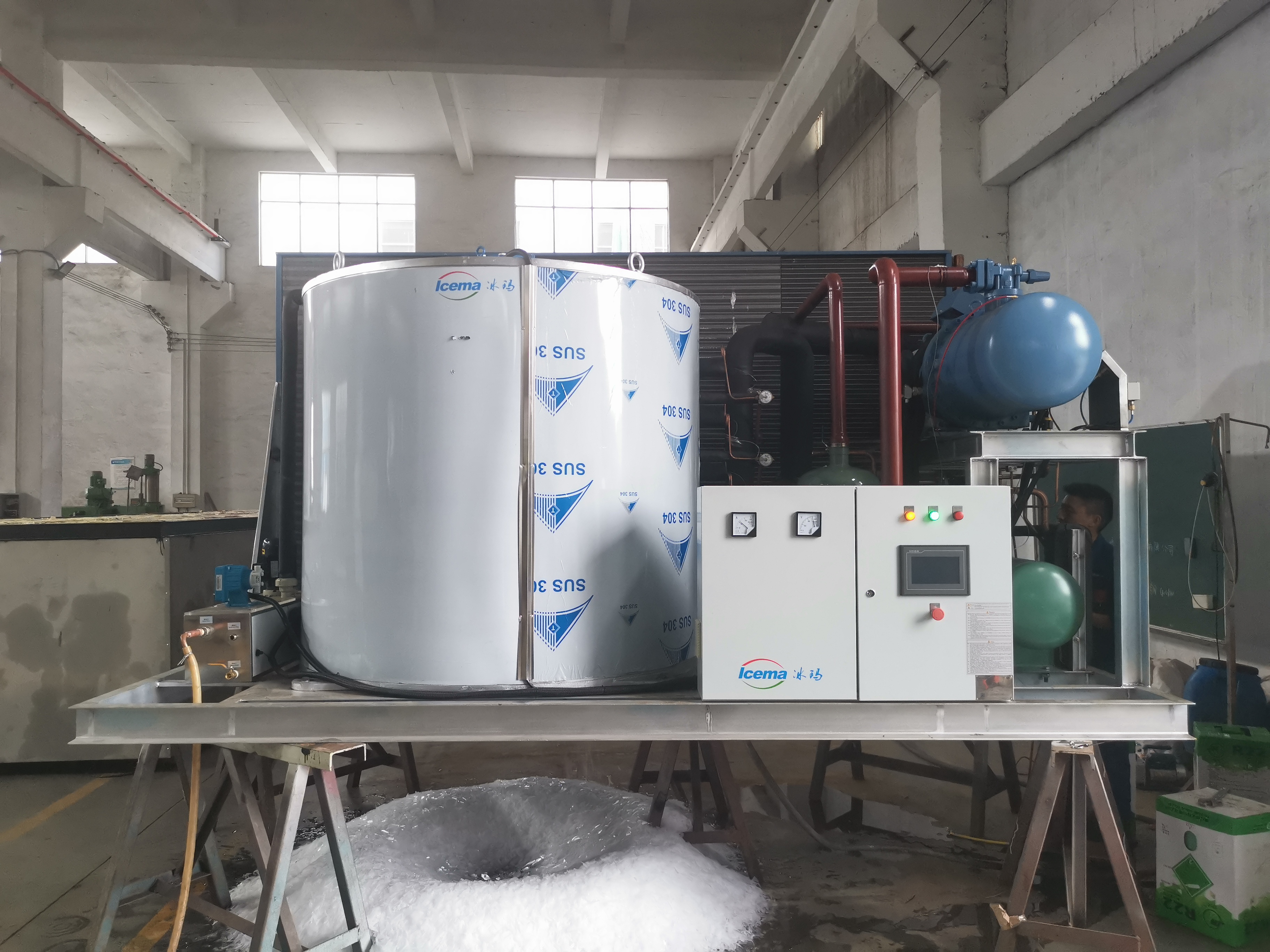 20 Tons Freshwater Flake Ice Machine Direct Cooling