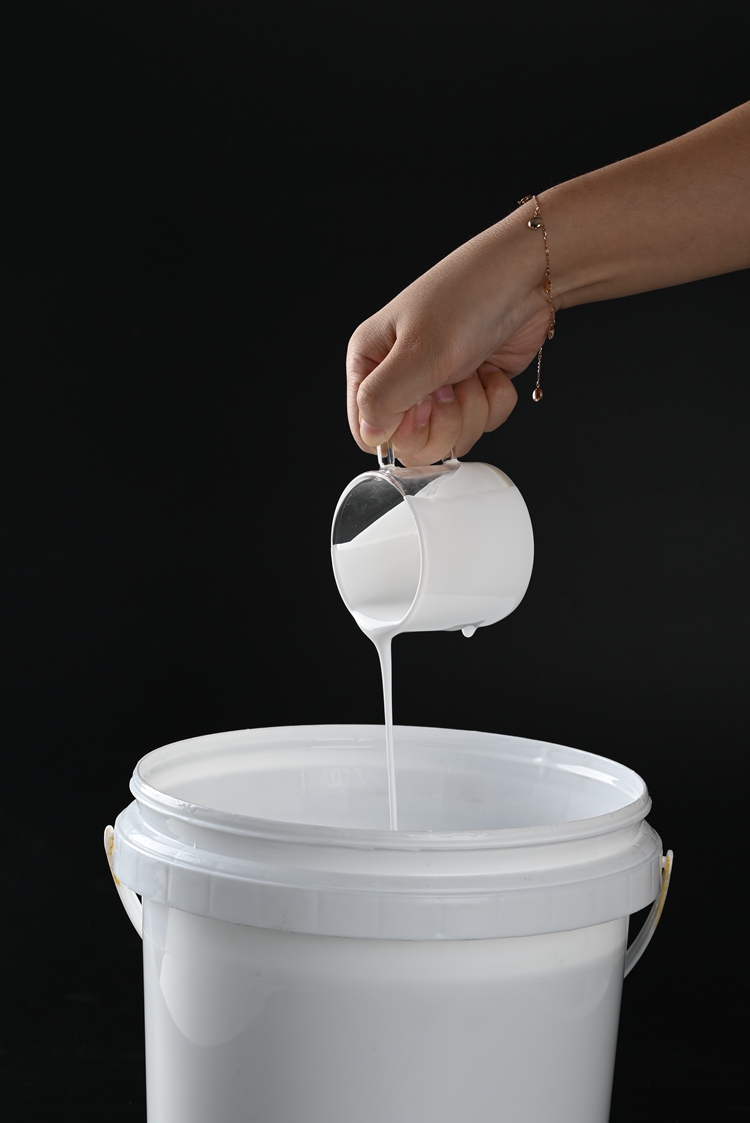 PVC Veneer Vacuum Forming Polyurethane Hot Melt Glue For Membrane Press Machine