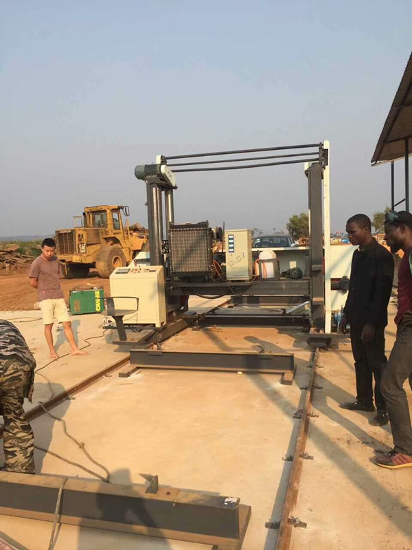 55Kw 2500mm Large Bandsaw Mill Heavy Duty Electric Bandsaw Mill