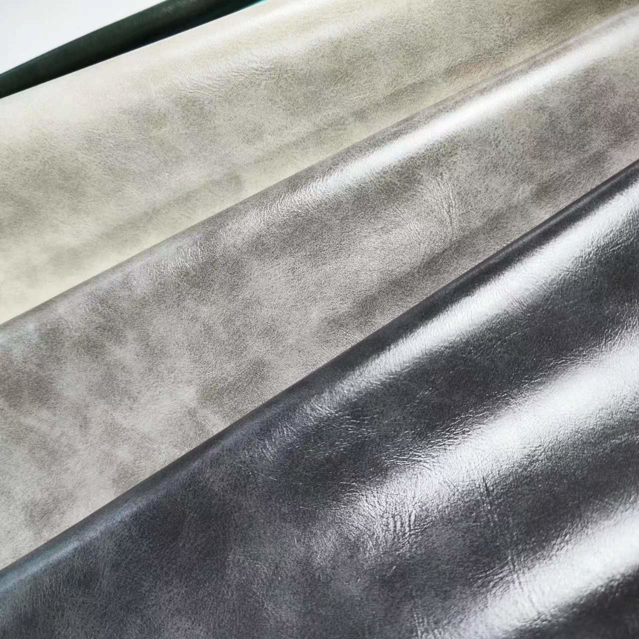 Oil Wax Embossed PU Shoe Leather Faux Brushed Texture Eco Friendly