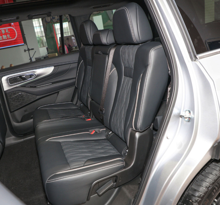 Gasoline Trumpchi GS8 2022 Four-wheel Drive New Or Used 7 Seats Mid SUV