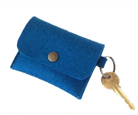 high quality reasonable price promotional felt purse factory