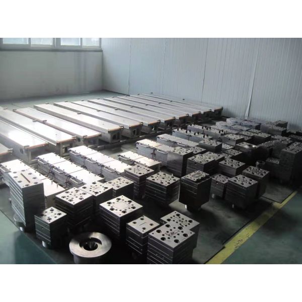 Silver UPVC Profile Mould with and Electroplating Polishing Surface Treatment Options
