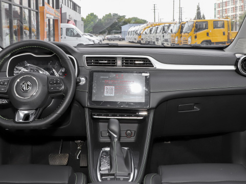 Manual Air Conditioner and Torsion Beam Suspension MG ZS Cars for the Economical Family