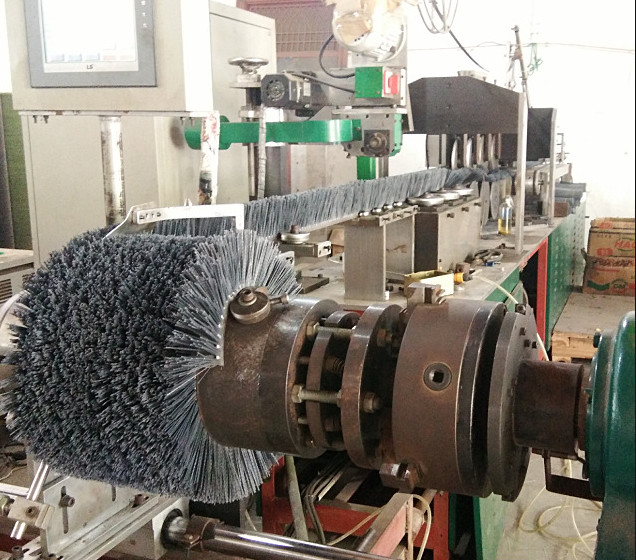 High Temperature Quenching Furnace Transmission Wire Brush Roller 1280*220mm