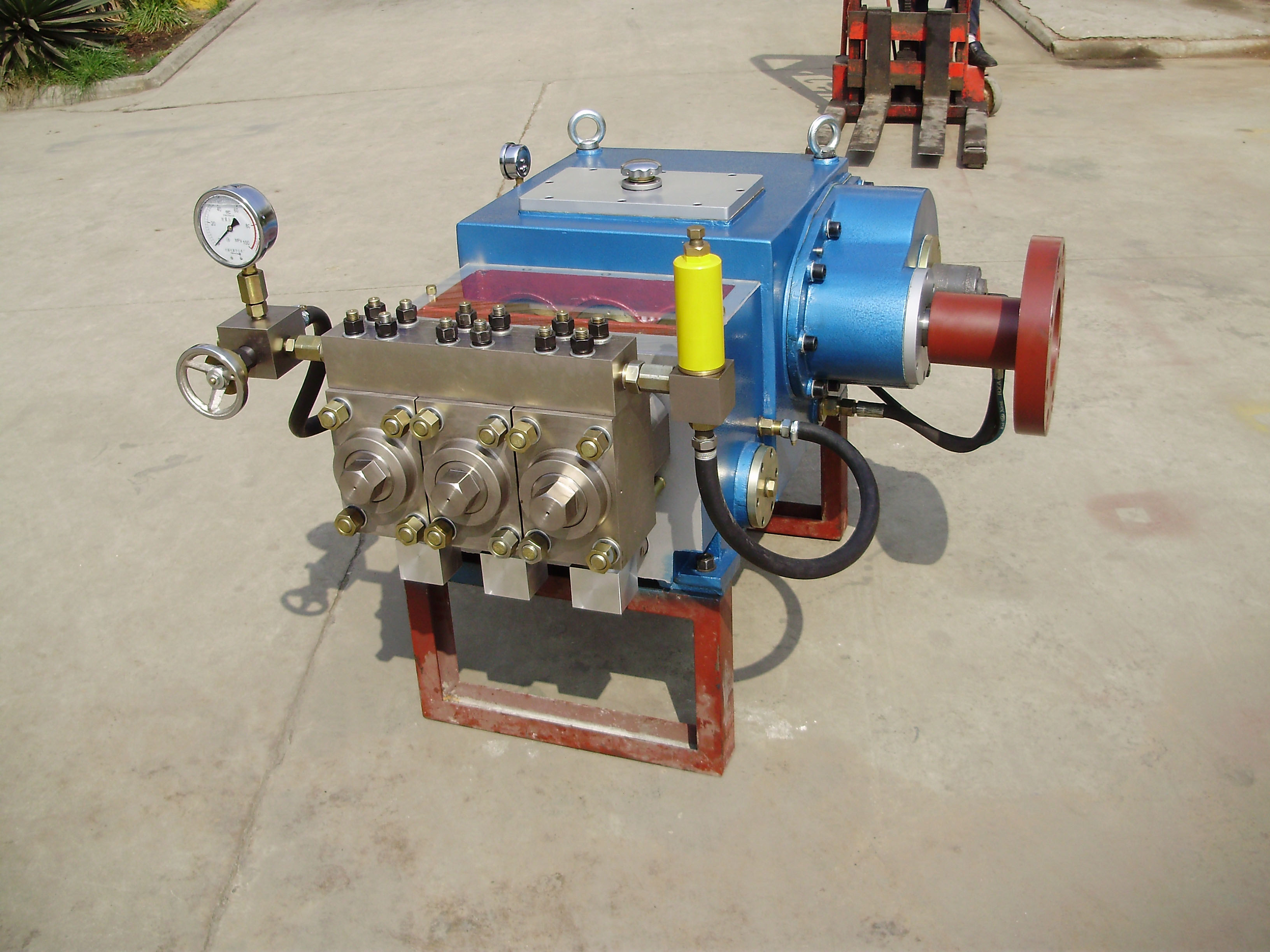 Horizontal High Pressure Reciprocating Plunger Pump 550 Bar 90kw Water Blaster