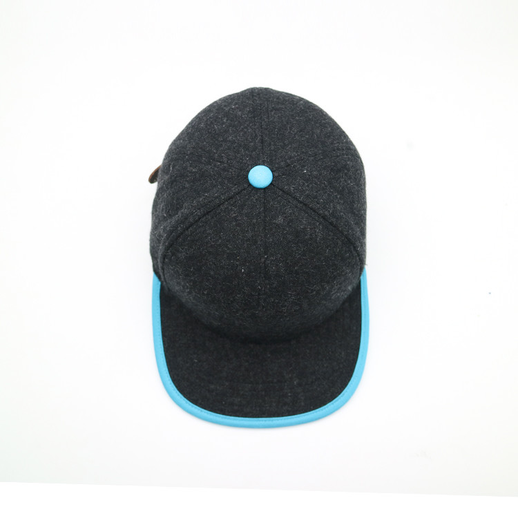 Customized Blank Flat Brim Snapback Hats For Autumn And Winter