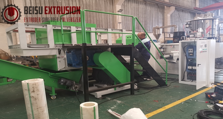 Pe Pp Pvc 3000kg/H Plastic Shredder Machine With Harder Blade