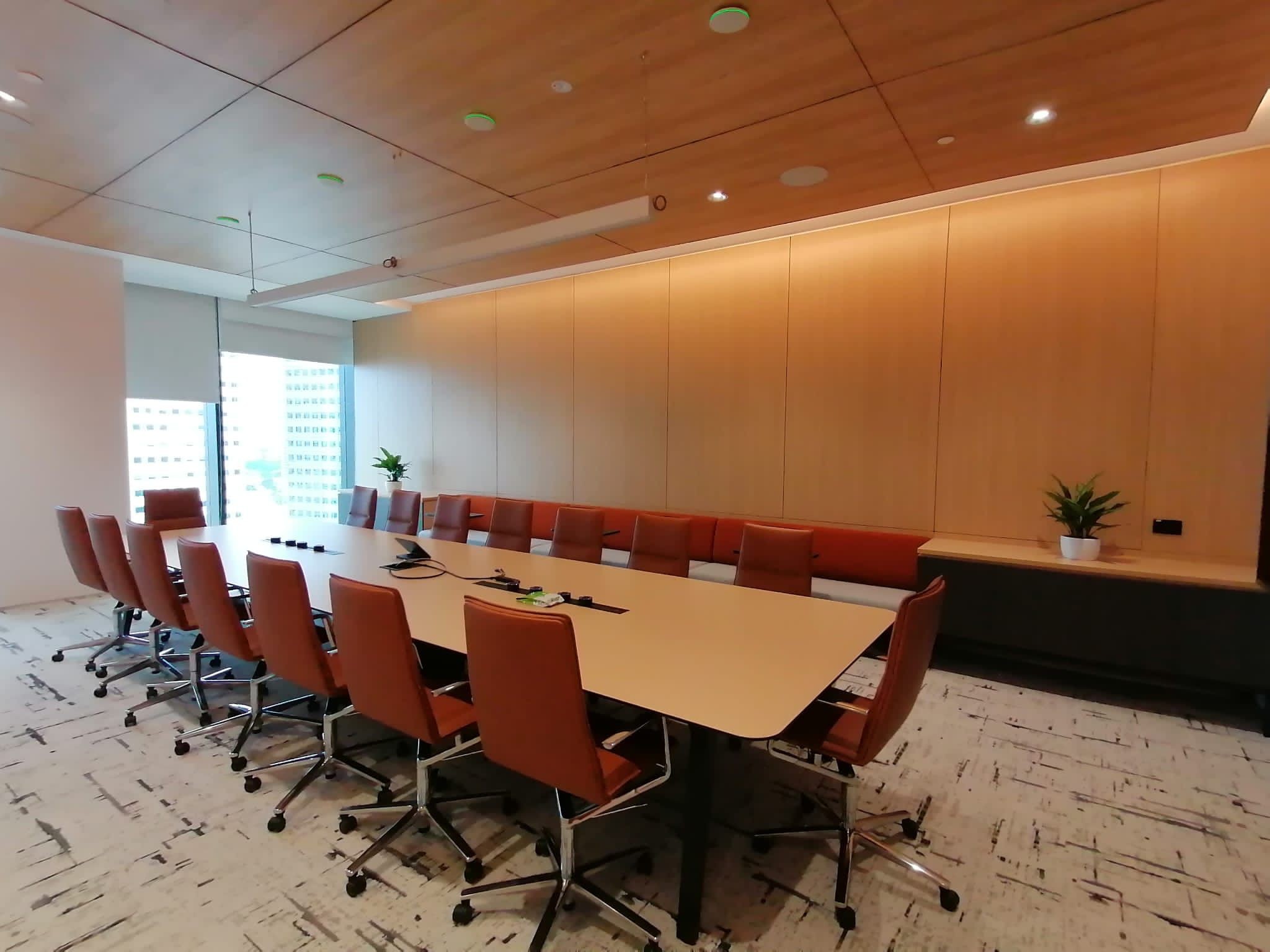 0.5mm Timber Wood Micro Perforated Acoustic Panel Office Soundproof Flame Retardant Board