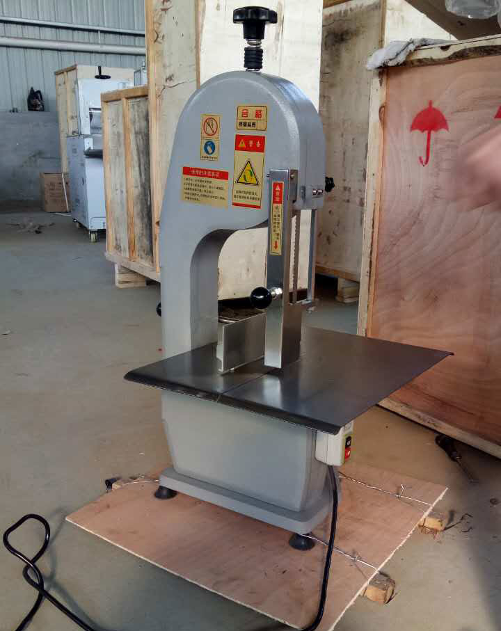 Specialized Bone Cutting Machine For Frozen Meat Products/Multi-functional Cutting Commercial Bone Cutting Machine