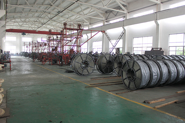 12 Strands High Tensile Strength Galvanized Steel Wire Rope Nominal Dia 11mm