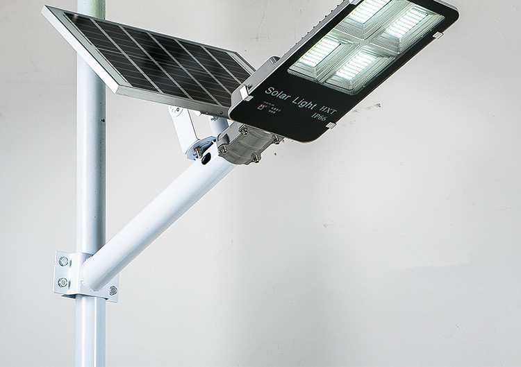 Outdoor High Lumen Led Street Light , 50w 100w Solar Powered Street Lights With Remote
