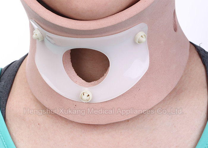 Small Volume Cervical Collar Neck Brace Easy To Wear Throat Opening For Tracheotomy