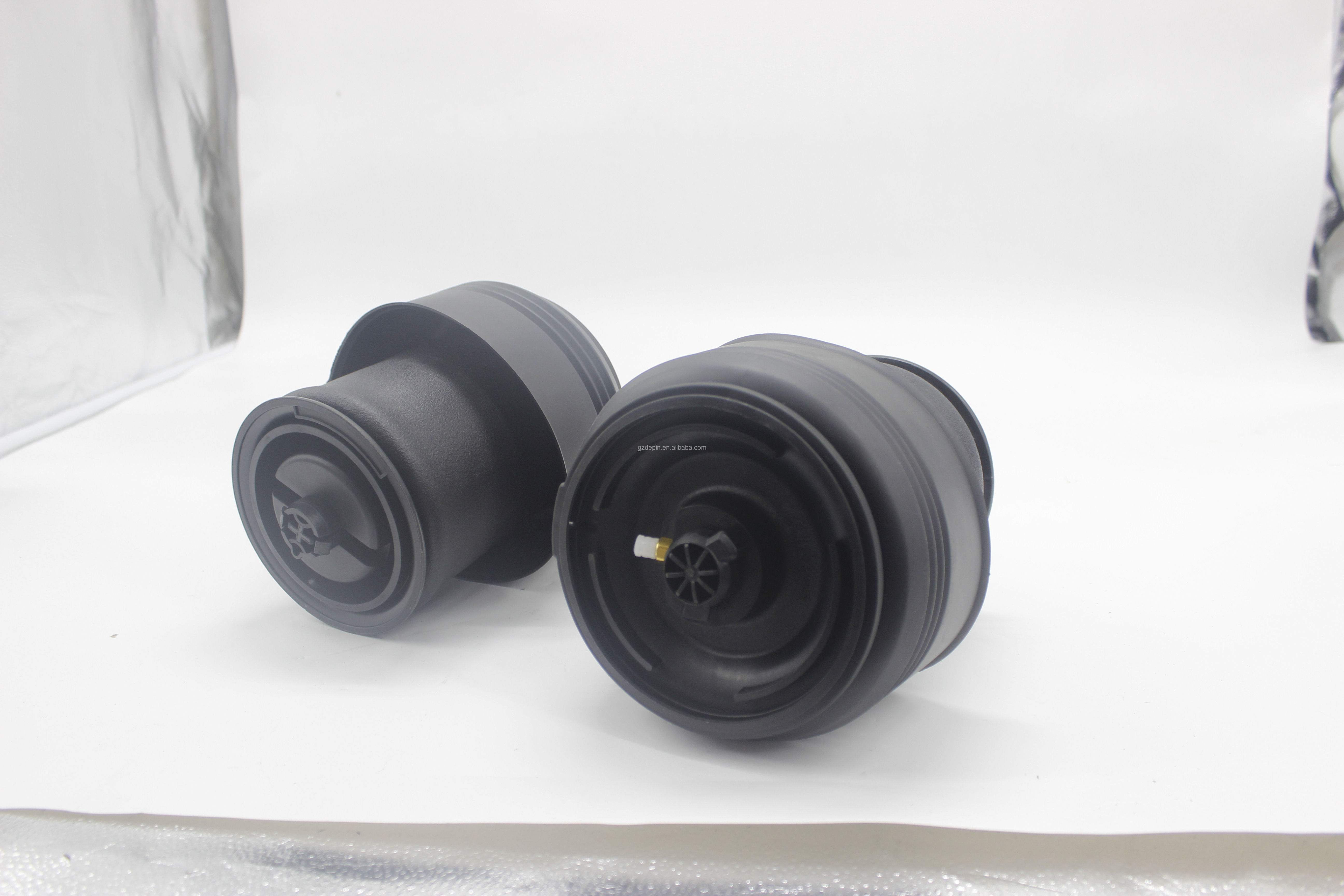 OE Standard Rear Air Suspension Air Spring Bag For BMW X5 F15 X6 F16 37126795013