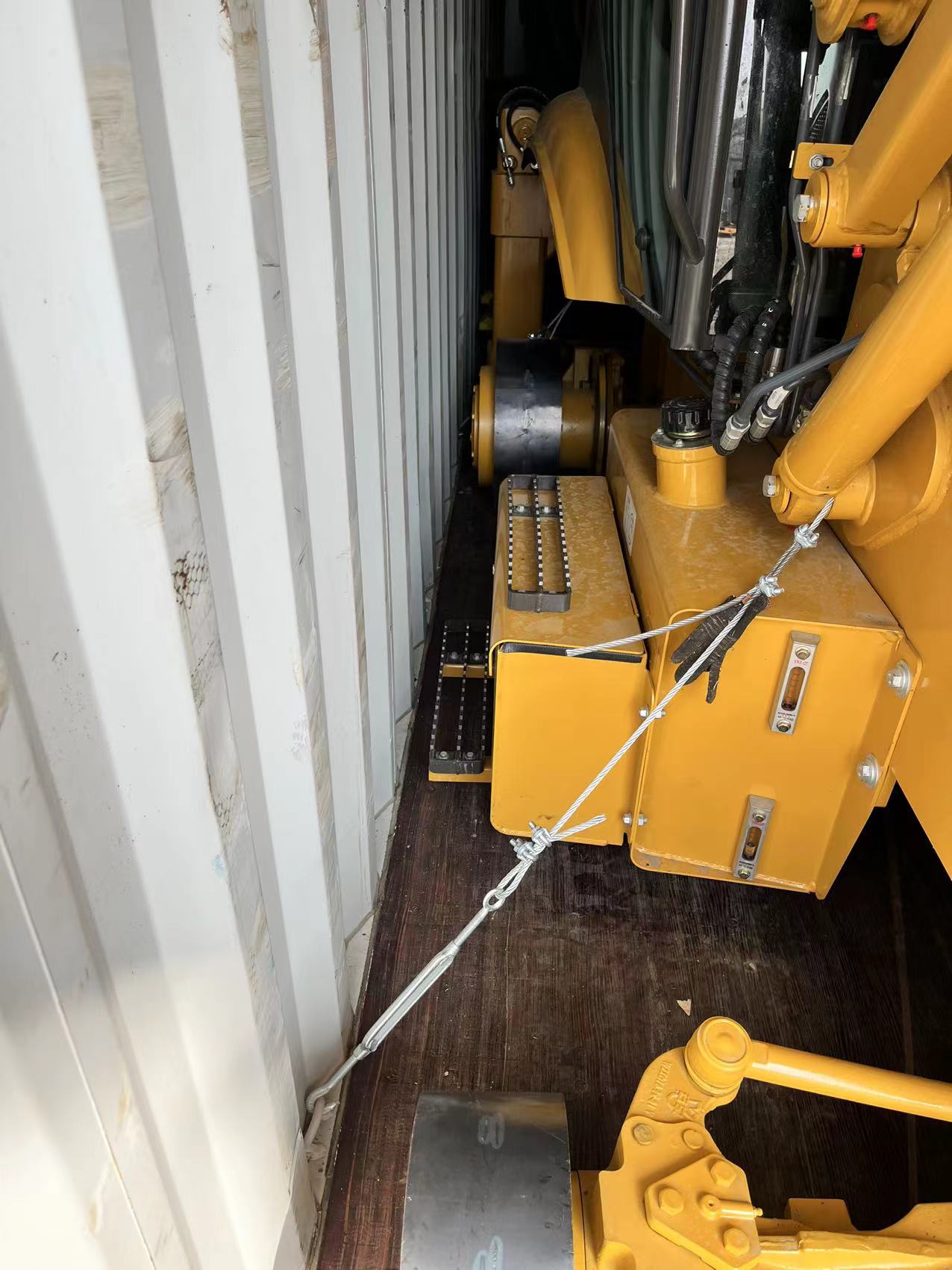 Quancheng Hydraulic Pump 4x4 Mini Tractor Excavator Backhoe Loader with Luxury ROPS Cabin