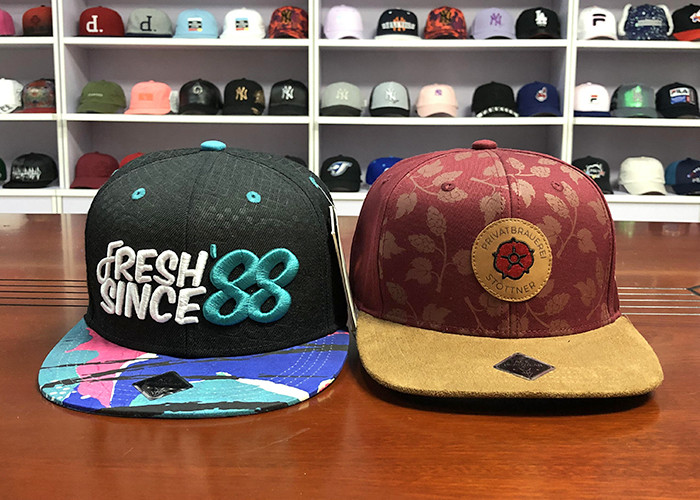 Personalized private labels custom design flat brim embroidery logo snapback hats caps