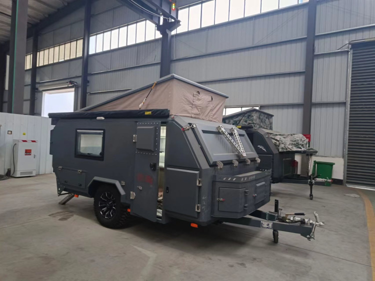 Light Weight Off Road Camper Trailer Fashionable Designed Top Tent Trailer