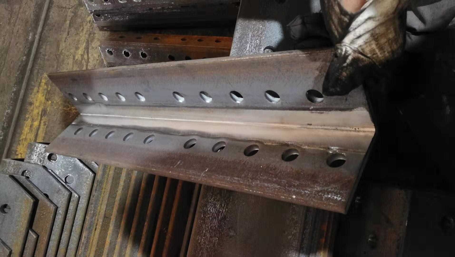 QG36 CNC Angle Steel Root Cleaning Machine angle root milling machine