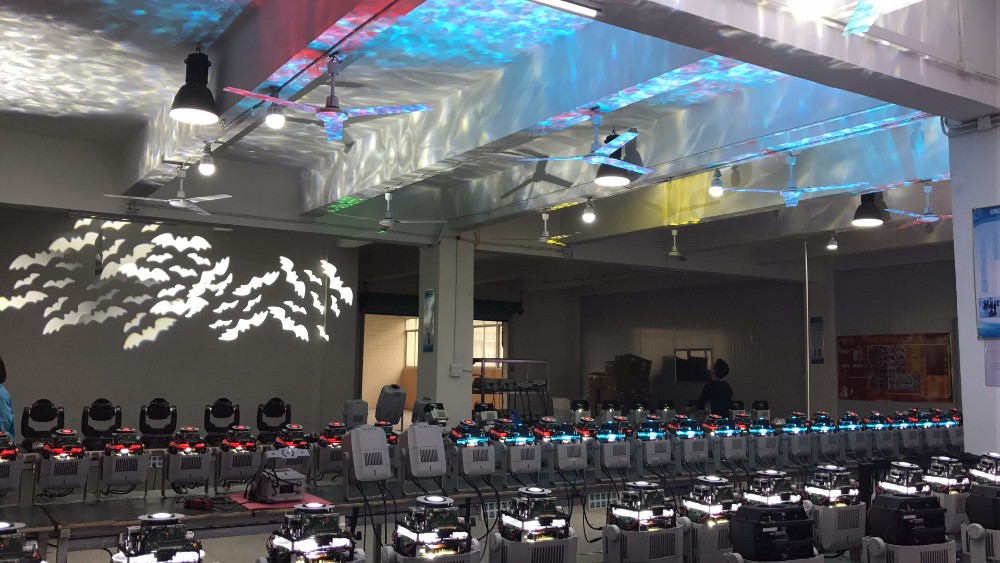 IP65 100W Water Wave Rainbow Effect LED Projector Lights